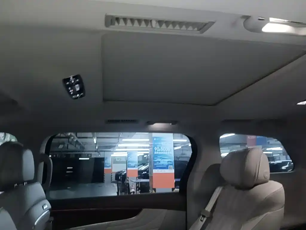 Roewe iMAX8 — миниатюра 18