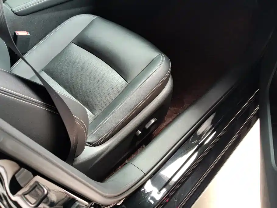 Nissan Teana — миниатюра 8