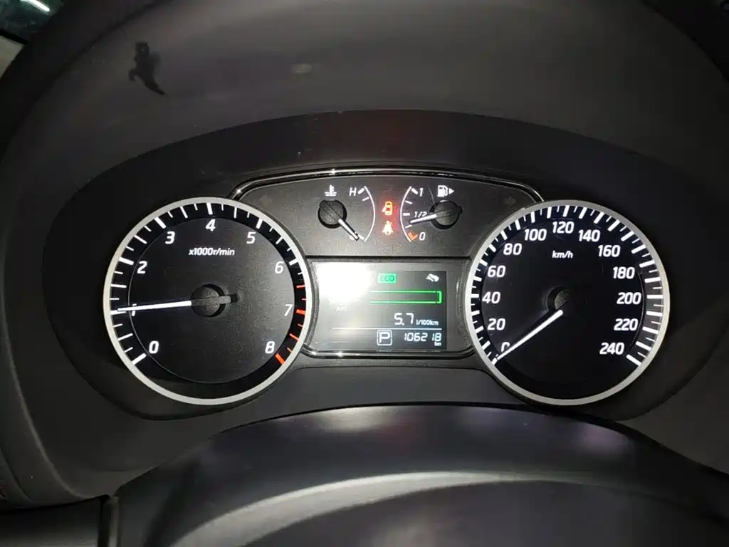 Nissan Sylphy — миниатюра 16
