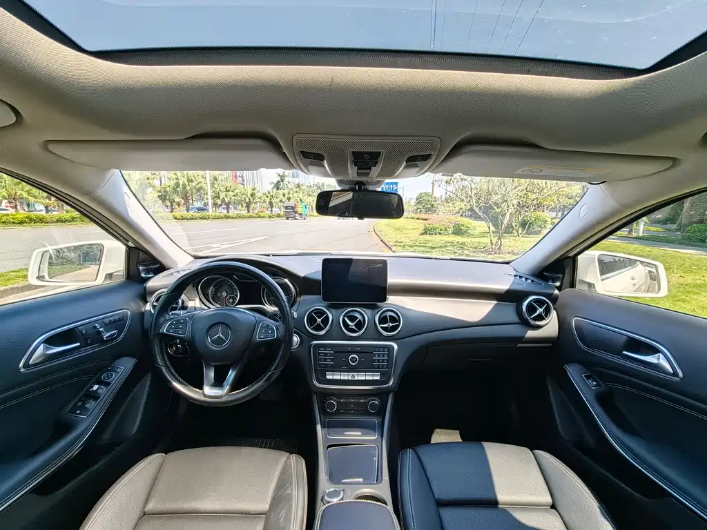 Mercedes-Benz GLA — миниатюра 15