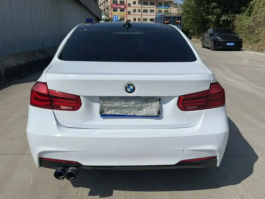 BMW 3 Series — миниатюра 8