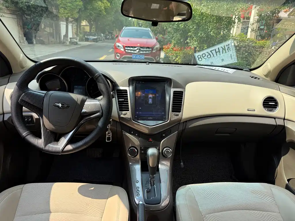 Chevrolet Cruze — миниатюра 5