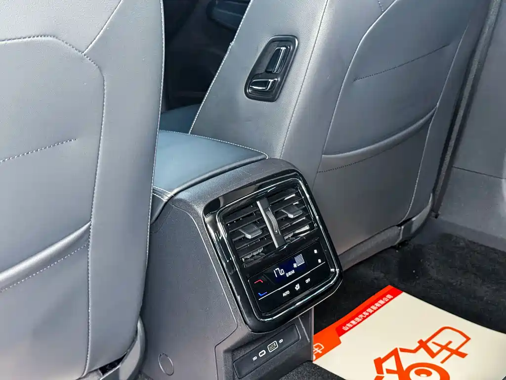 Volkswagen Passat — миниатюра 12
