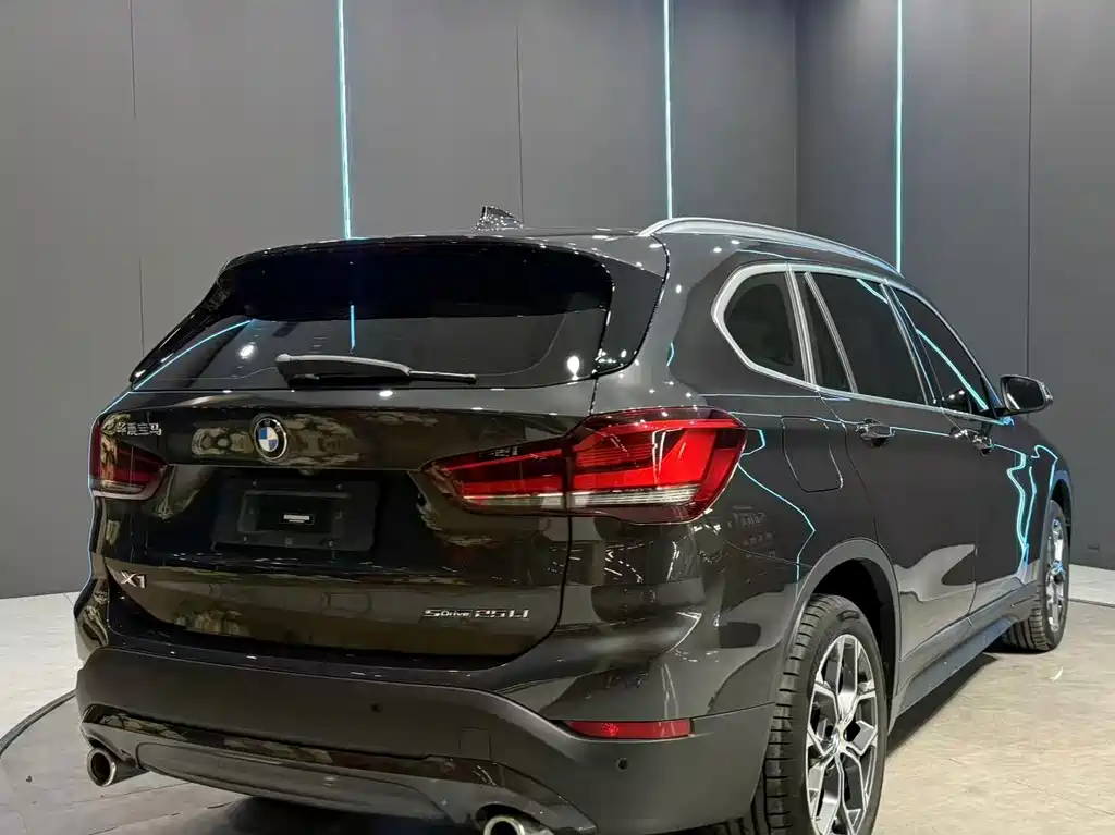BMW X1 — миниатюра 6