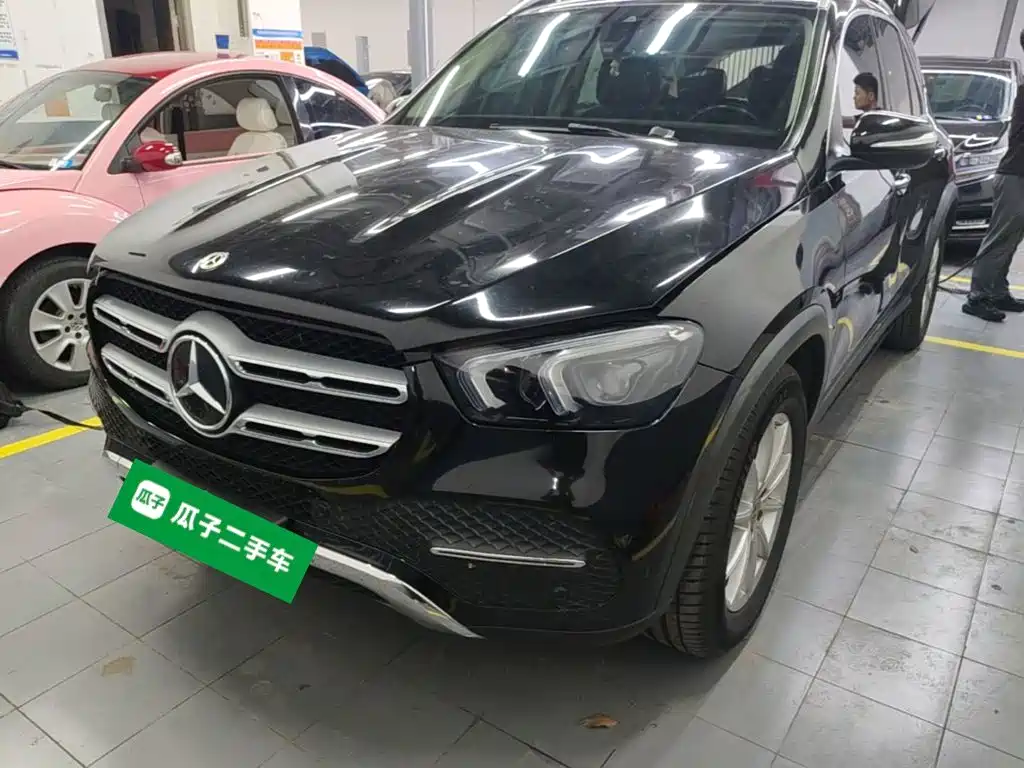 Mercedes-Benz GLE (Import) — миниатюра 2