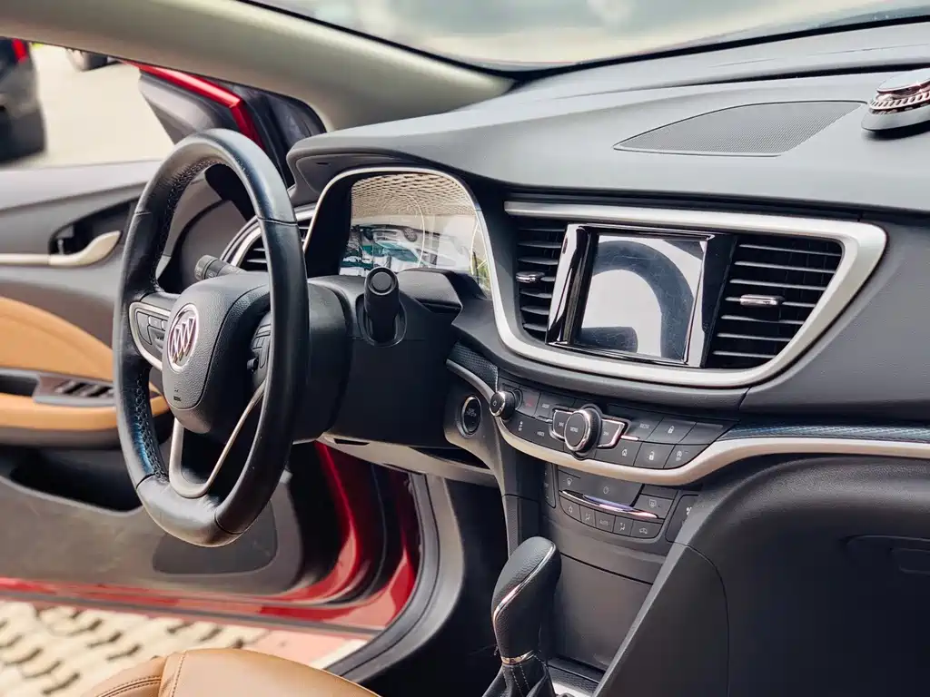 Buick Excelle — миниатюра 17