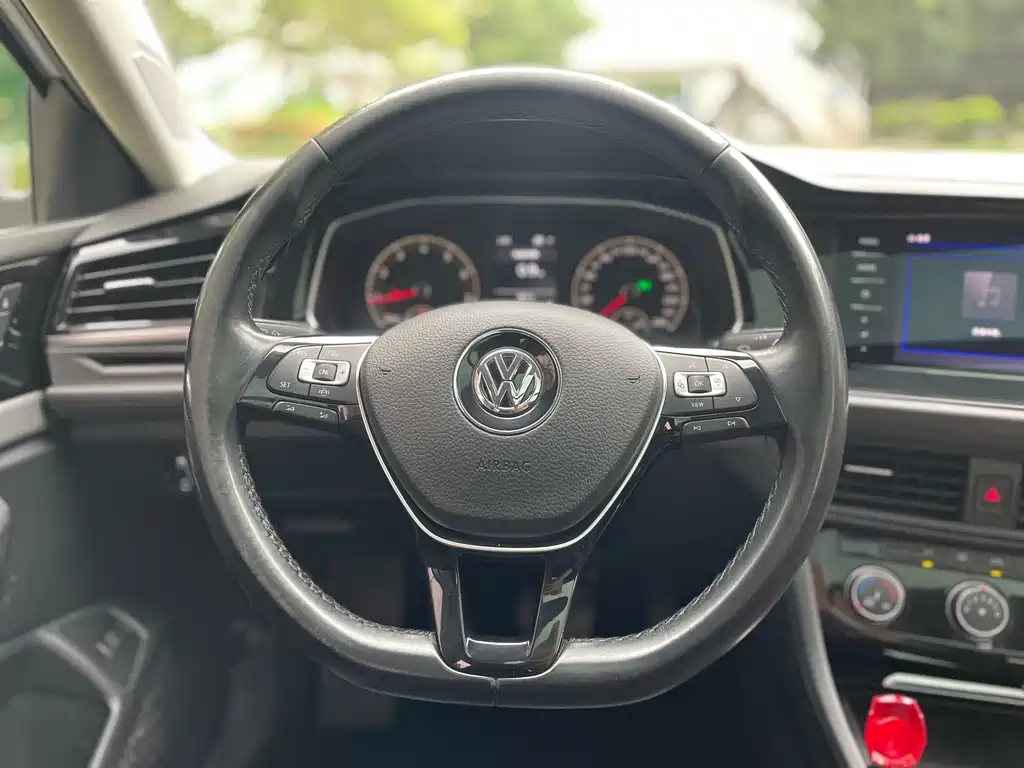 Volkswagen Sagitar — миниатюра 11