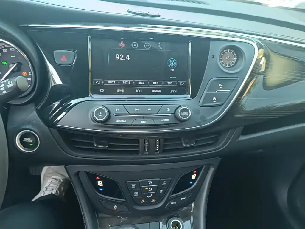 Buick Envision Plus — миниатюра 13