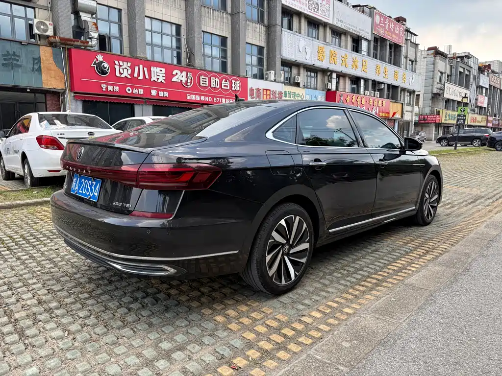 Volkswagen Passat — миниатюра 7