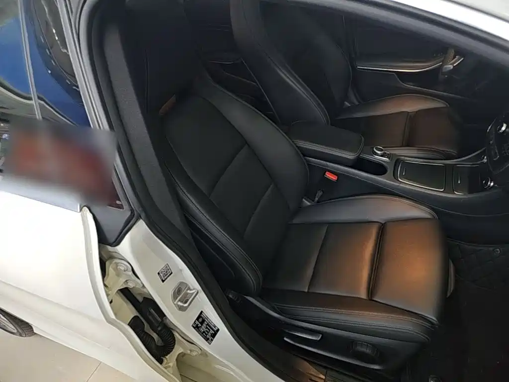 Mercedes-Benz CLA (Import) — миниатюра 25