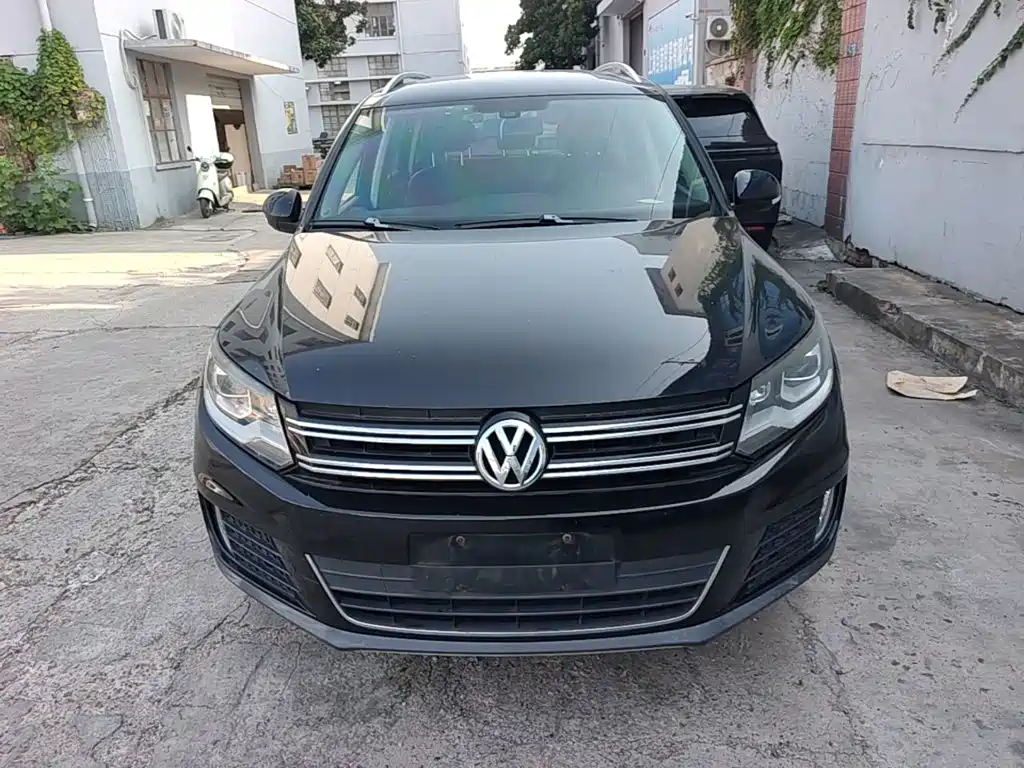 Volkswagen Tiguan — миниатюра 3