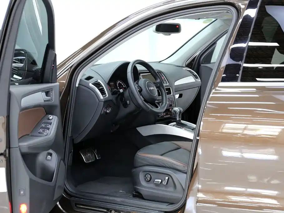 Audi Q5 — миниатюра 5