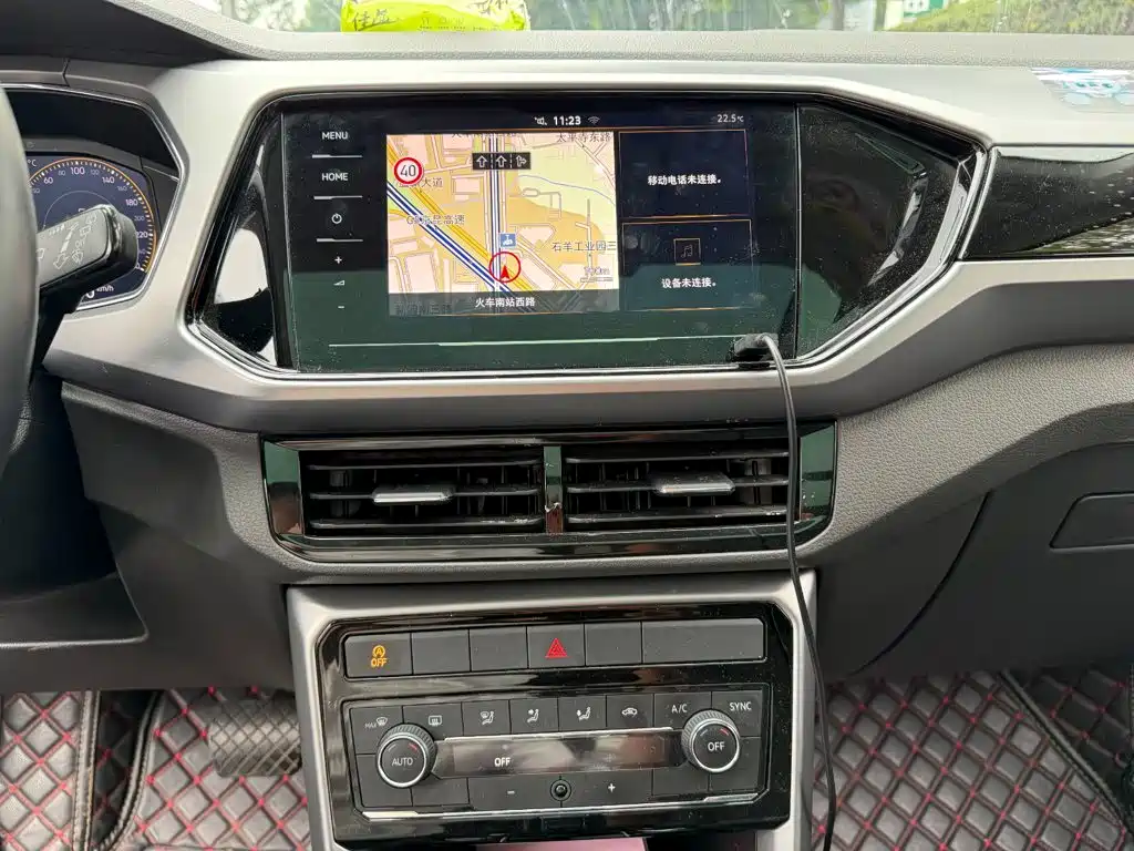 Volkswagen T-Cross — миниатюра 10