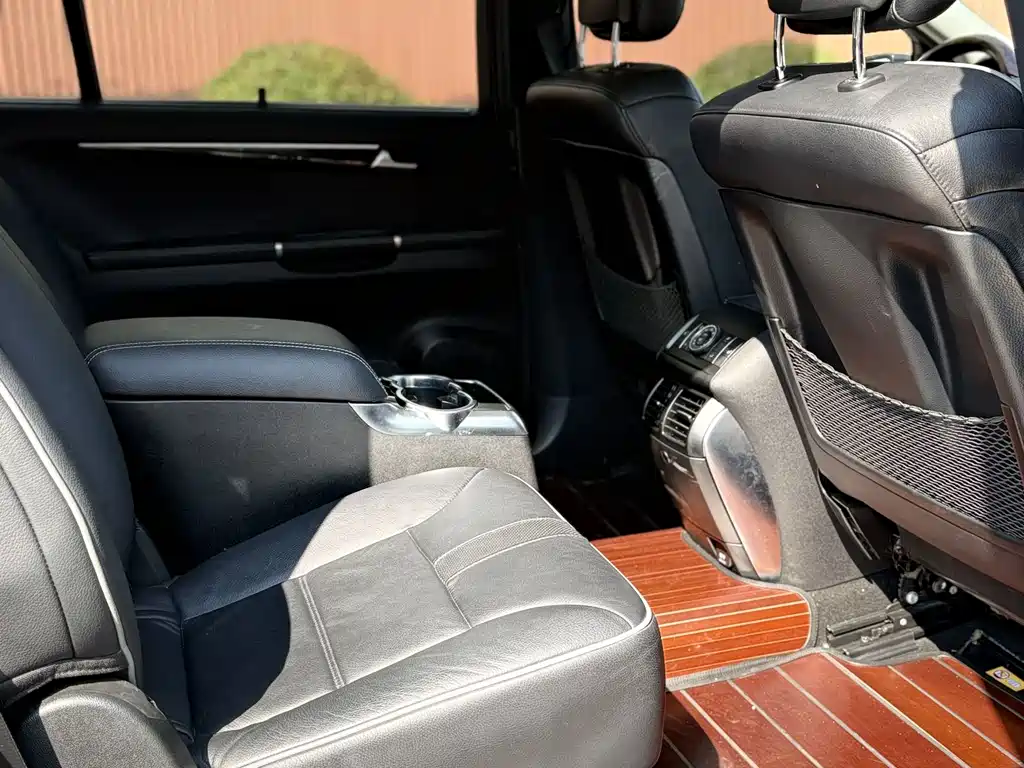 Mercedes-Benz R-Class — миниатюра 14