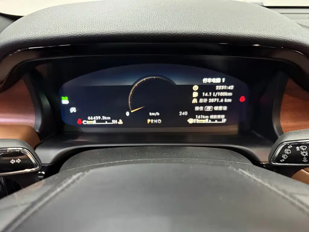 Lincoln Aviator — миниатюра 18