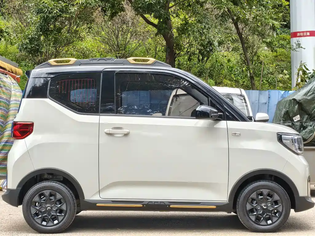 Wuling MINIEV — миниатюра 15