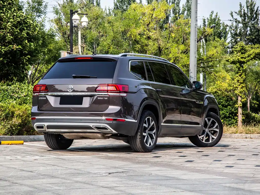 Volkswagen Teramont — миниатюра 3