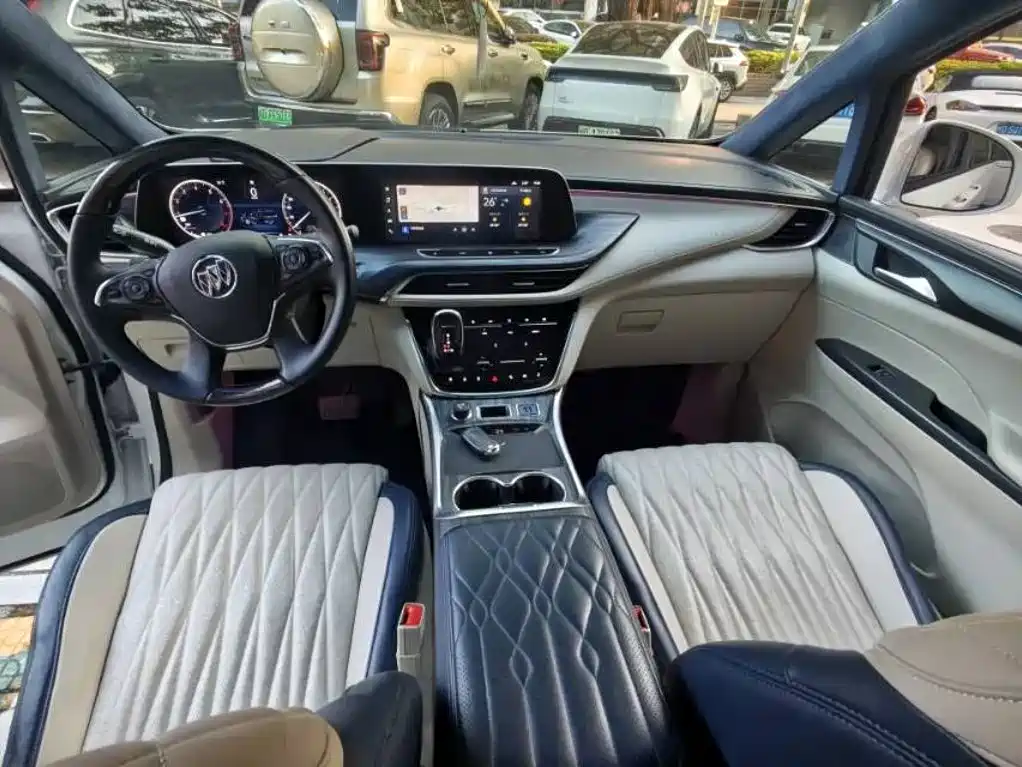 Buick GL8 — миниатюра 8