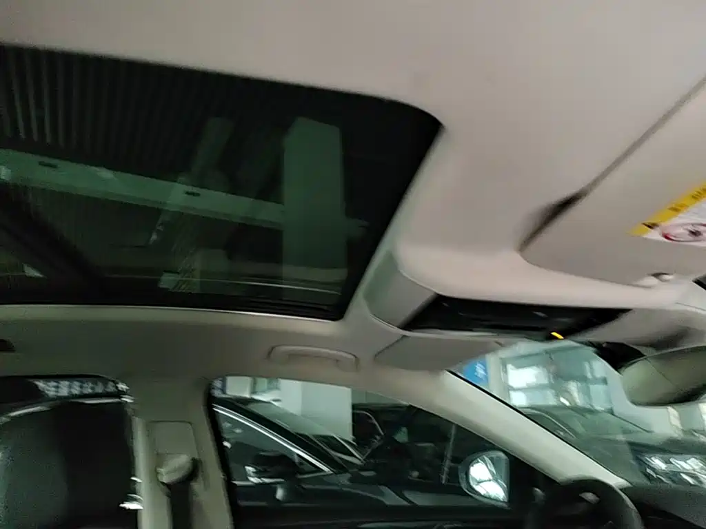 Volkswagen Passat — миниатюра 18
