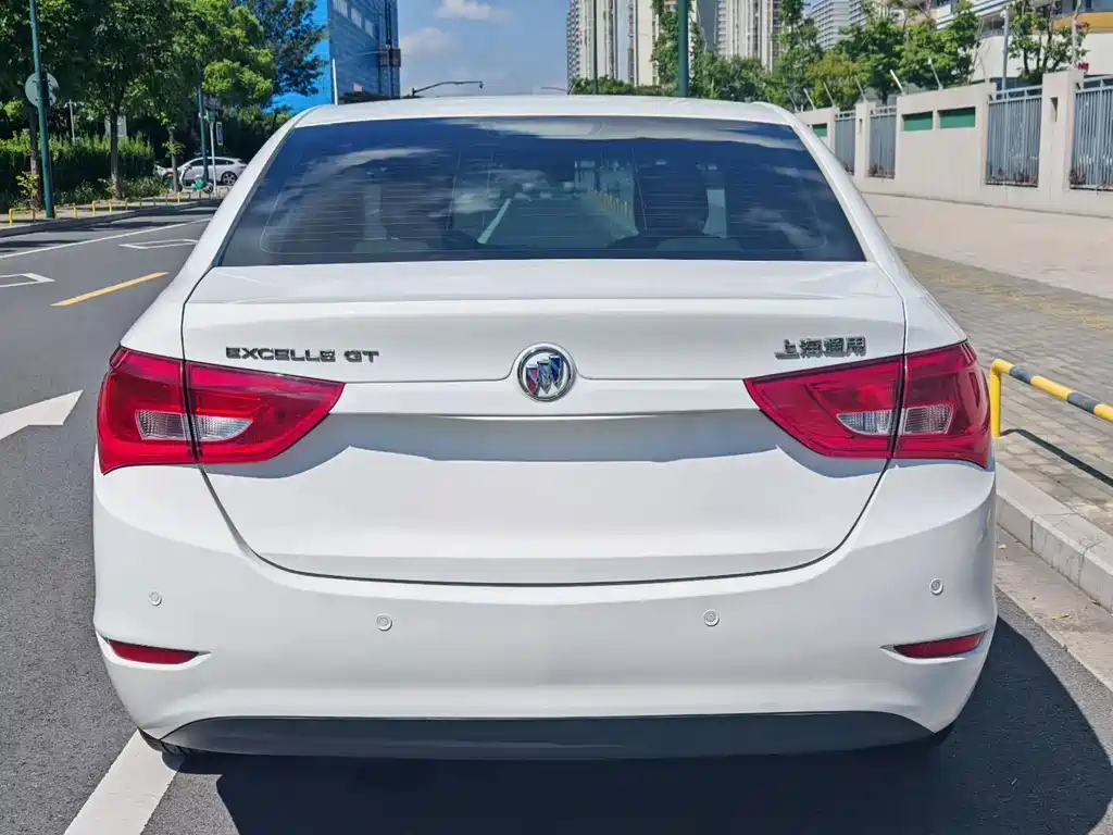 Buick Excelle — миниатюра 8
