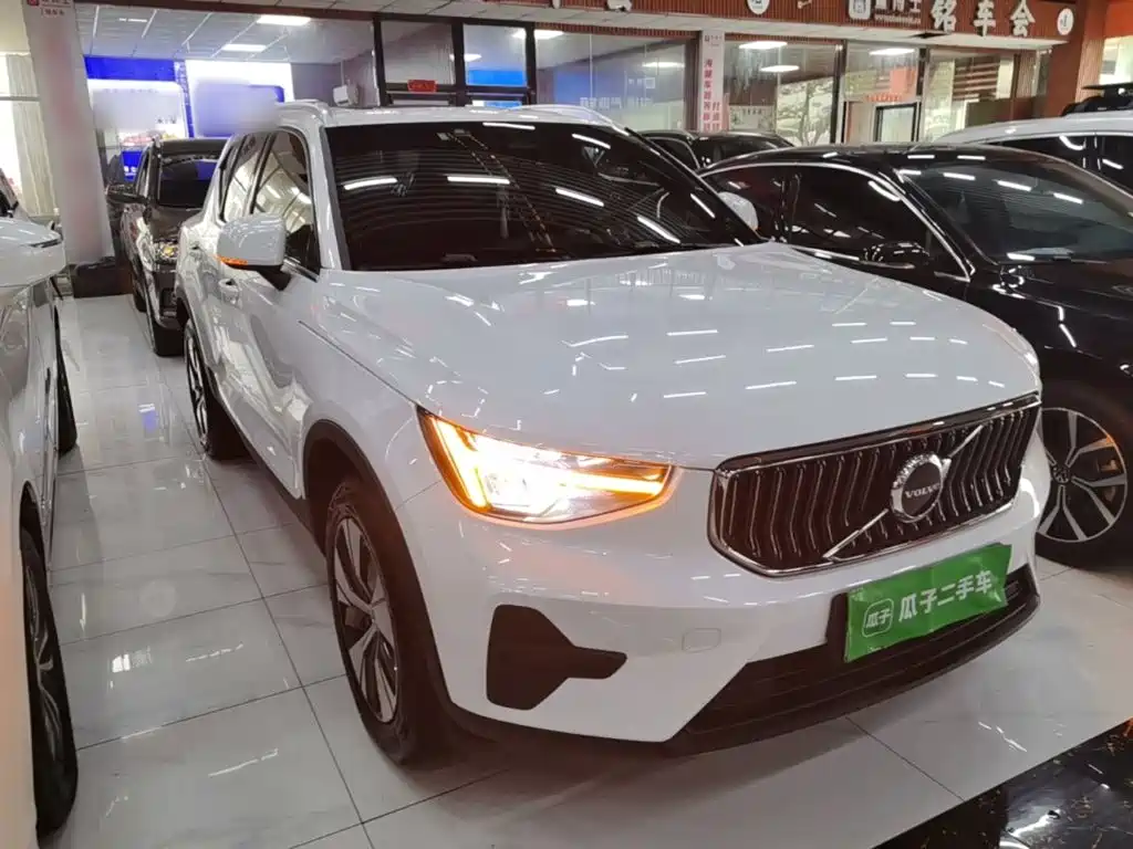 Volvo XC40 — миниатюра 4