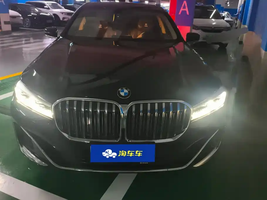 BMW 7 Series — миниатюра 2