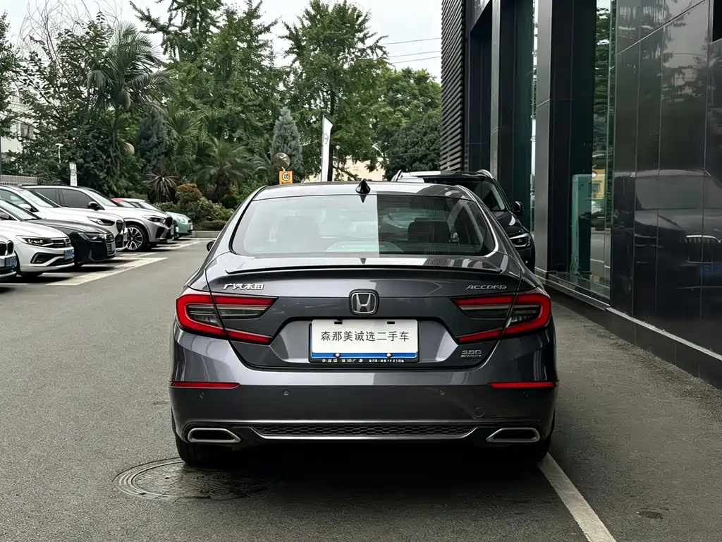 Honda Accord — миниатюра 4