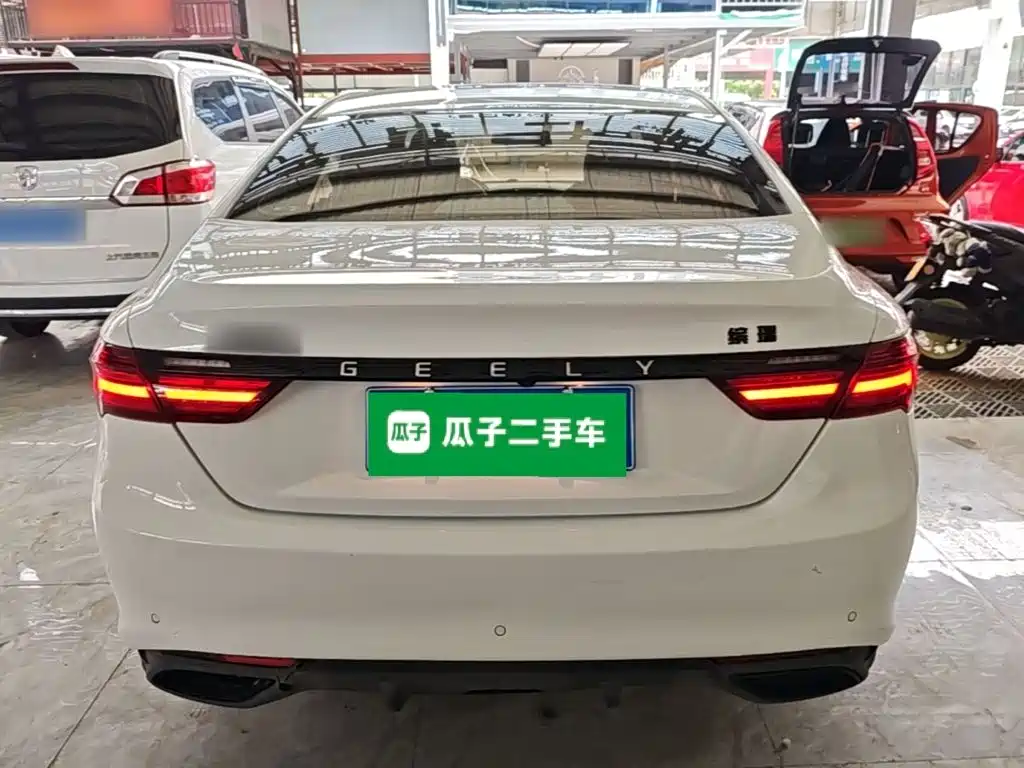 Geely Binrui — миниатюра 6