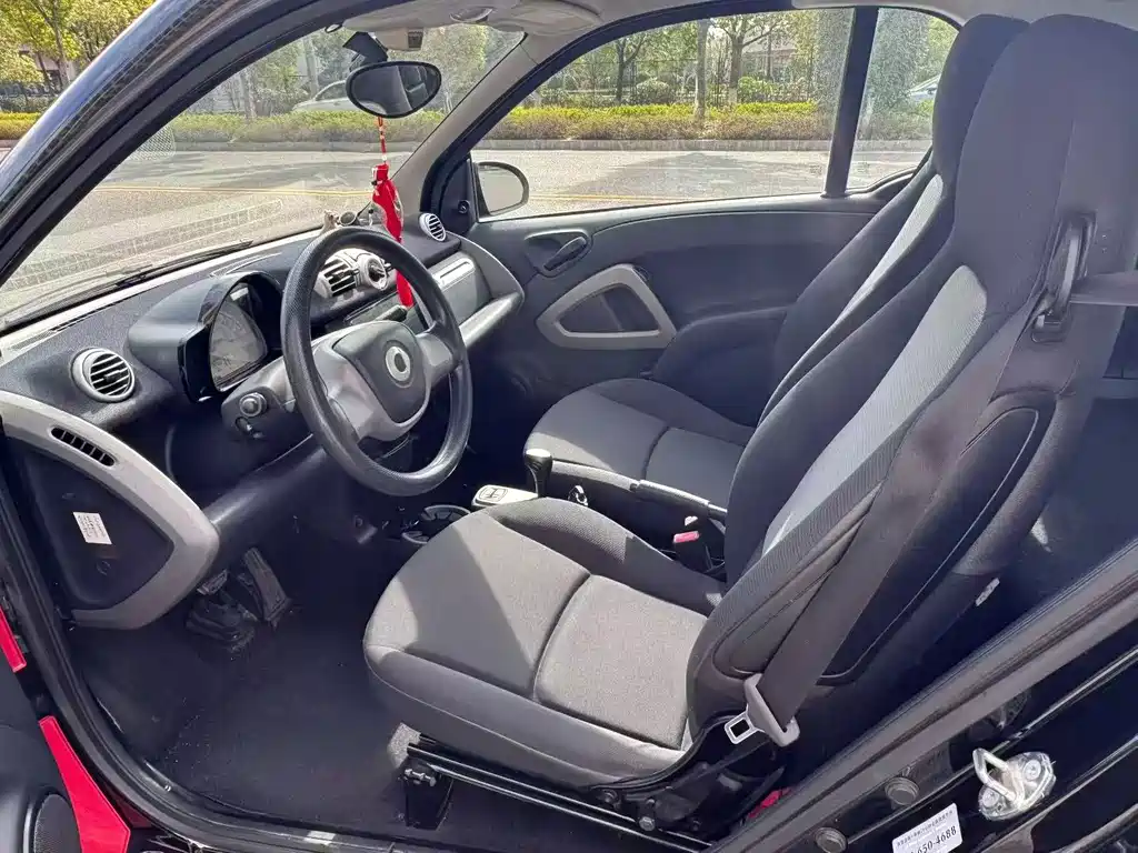 smart Smart Fortwo — миниатюра 5