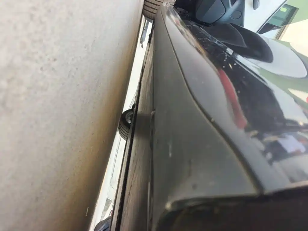 Tesla Model 3 — миниатюра 22