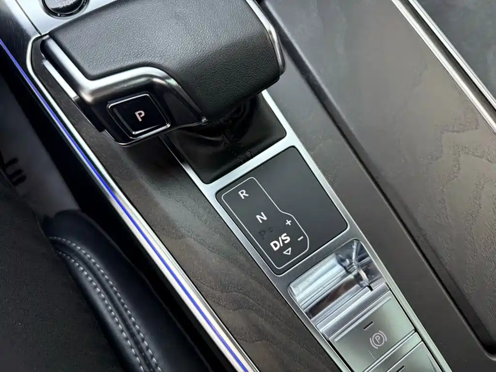 Audi A6L — миниатюра 3