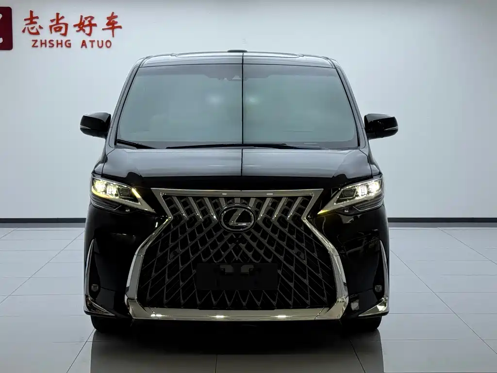 Lexus LM — миниатюра 2