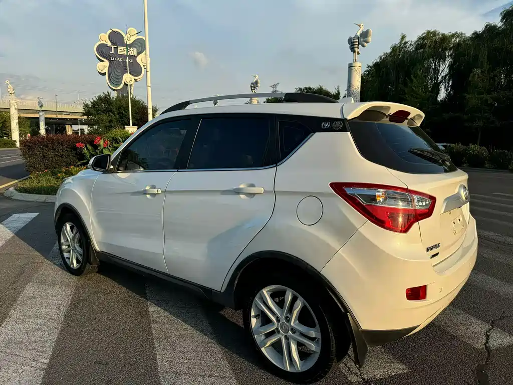 Changan CS35 — миниатюра 9