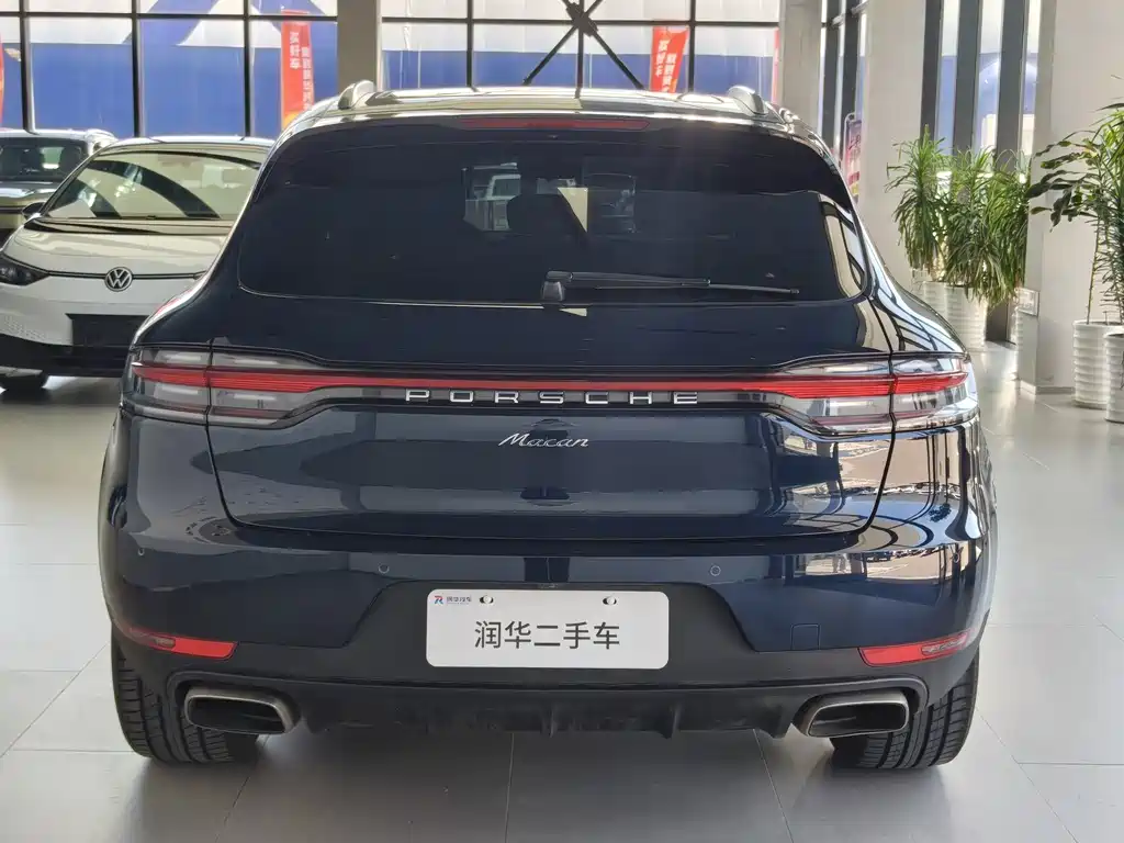 Porsche Macan — миниатюра 4