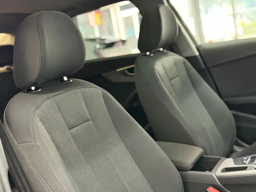 Audi A4L — миниатюра 19