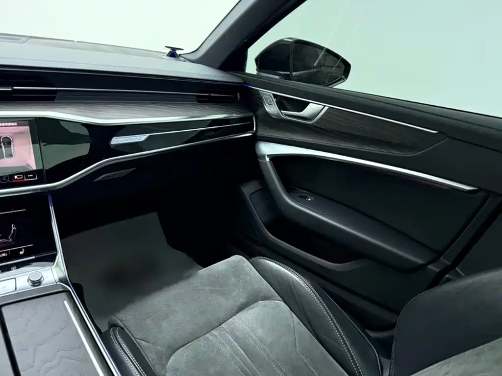 Audi A6L — миниатюра 21