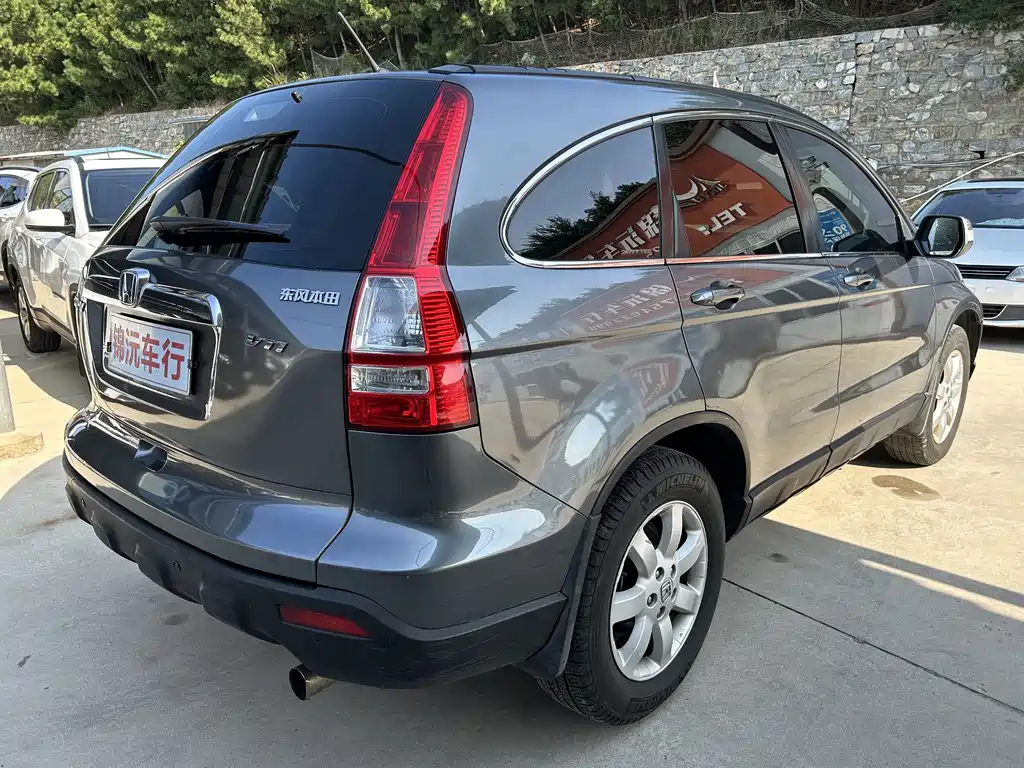 Honda CR-V — миниатюра 7