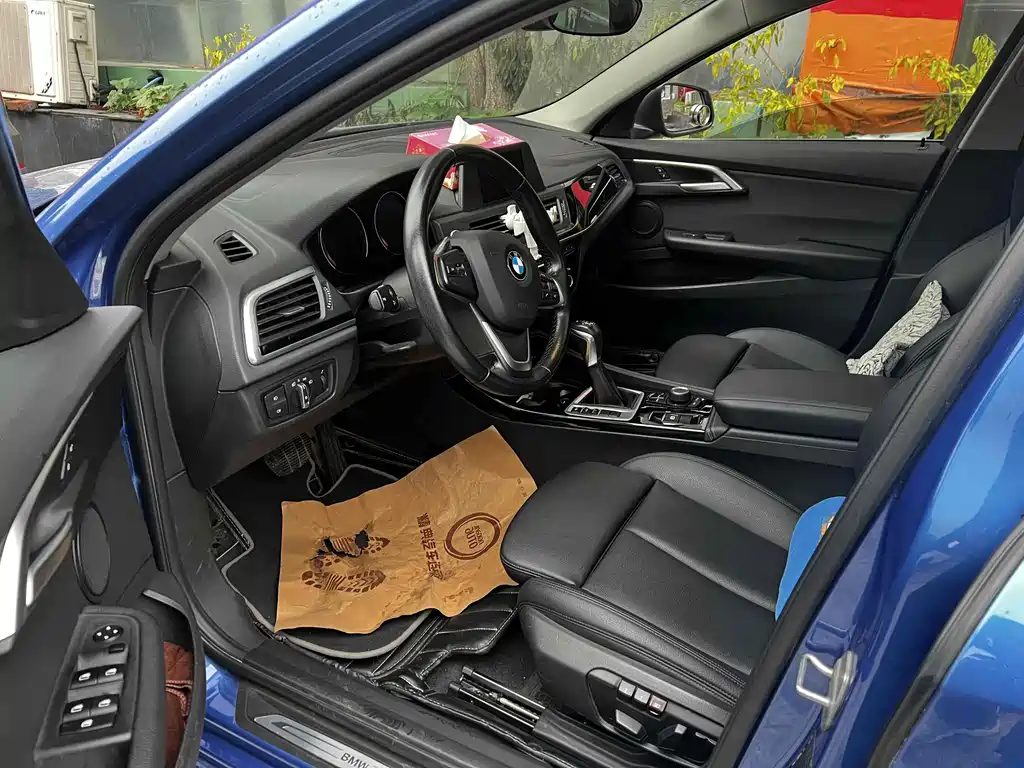 BMW 1 Series — миниатюра 8