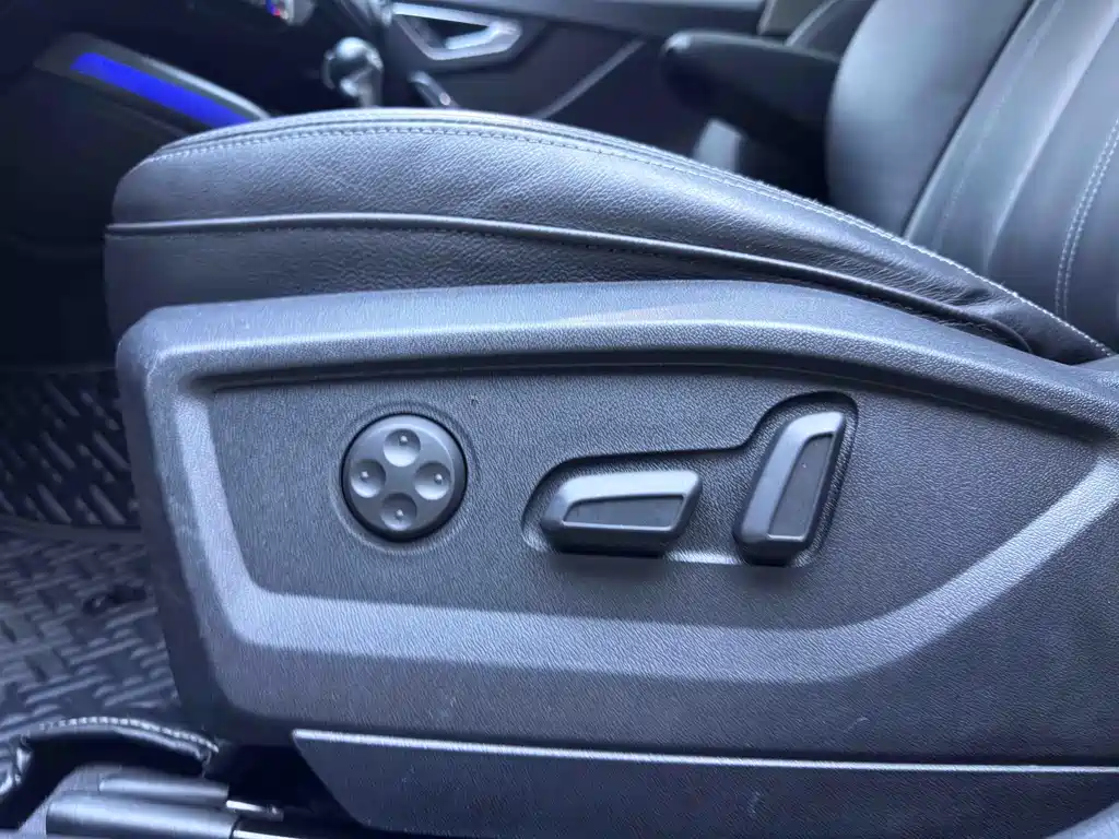 Audi Q2L — миниатюра 14