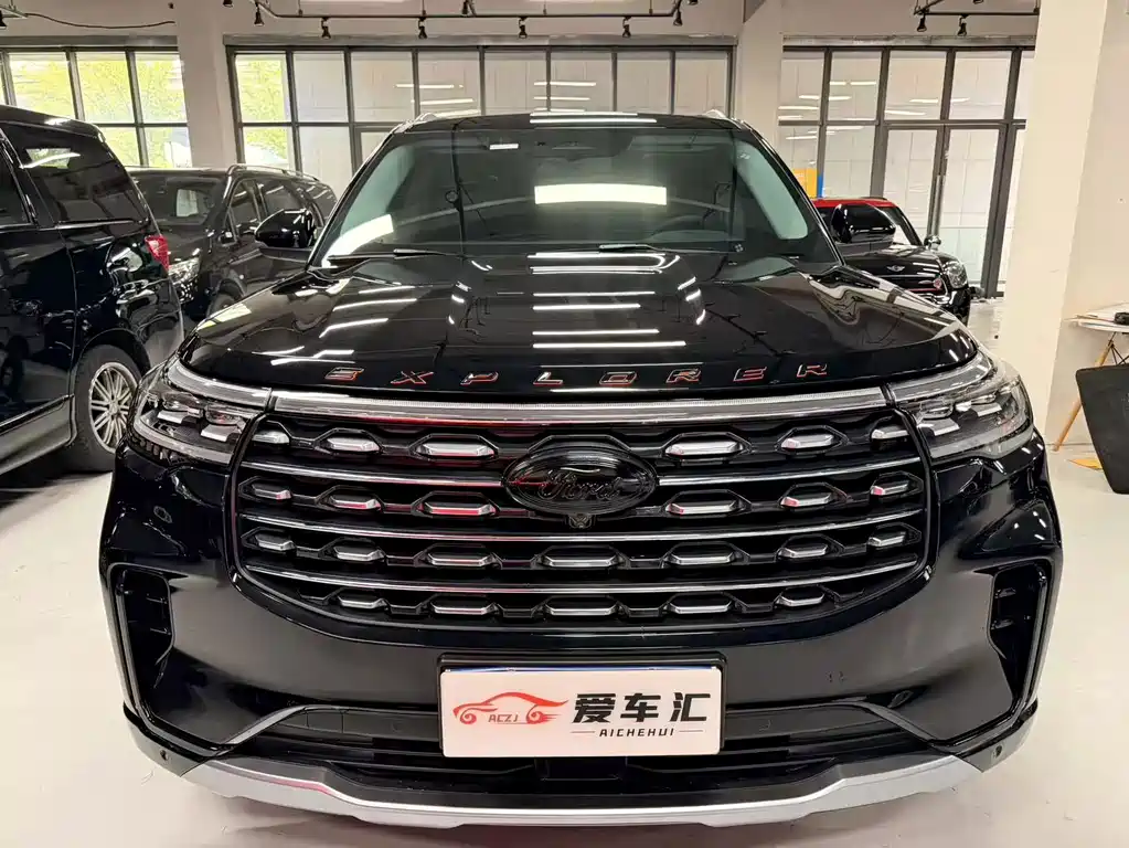 Ford Explorer — миниатюра 2