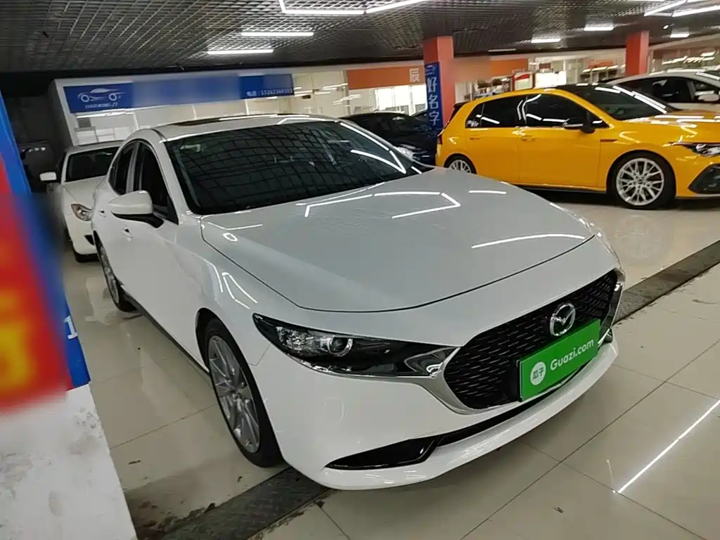 Mazda 3 Axela — миниатюра 4