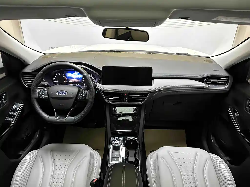 Ford Escape — миниатюра 9