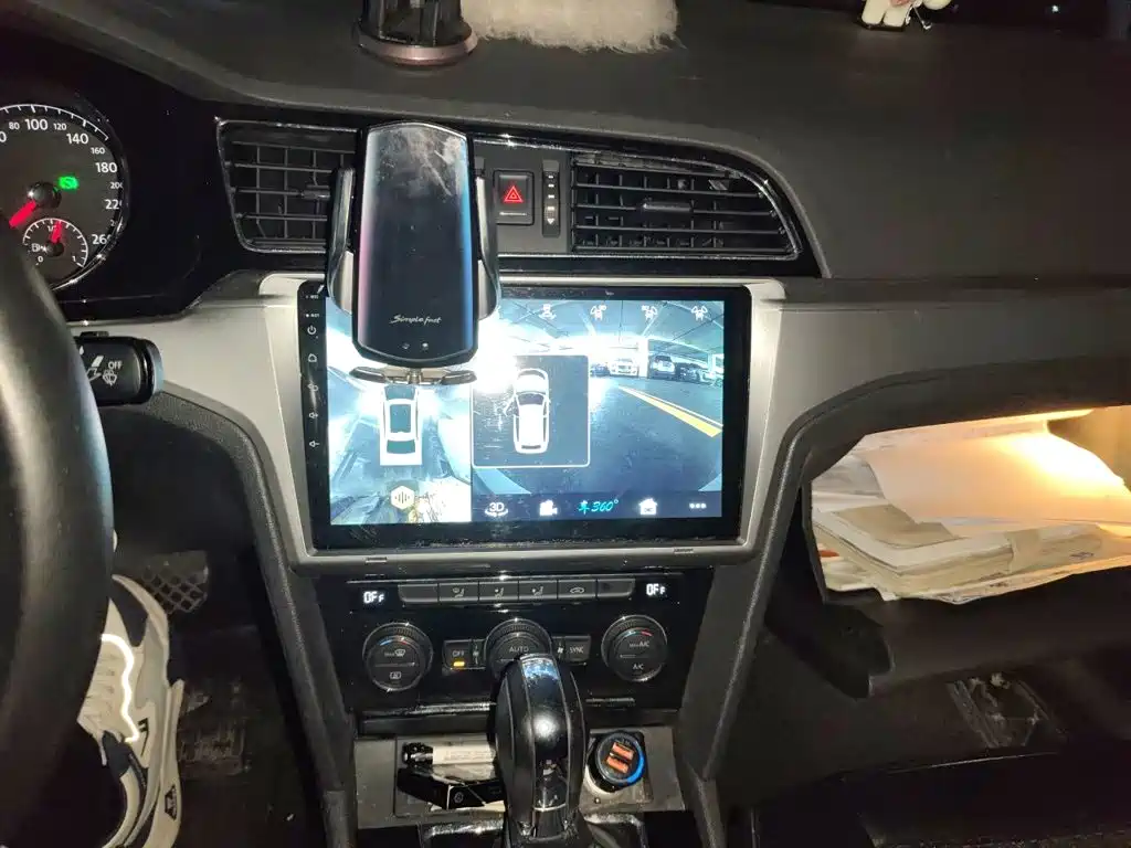 Volkswagen Lamando — миниатюра 14
