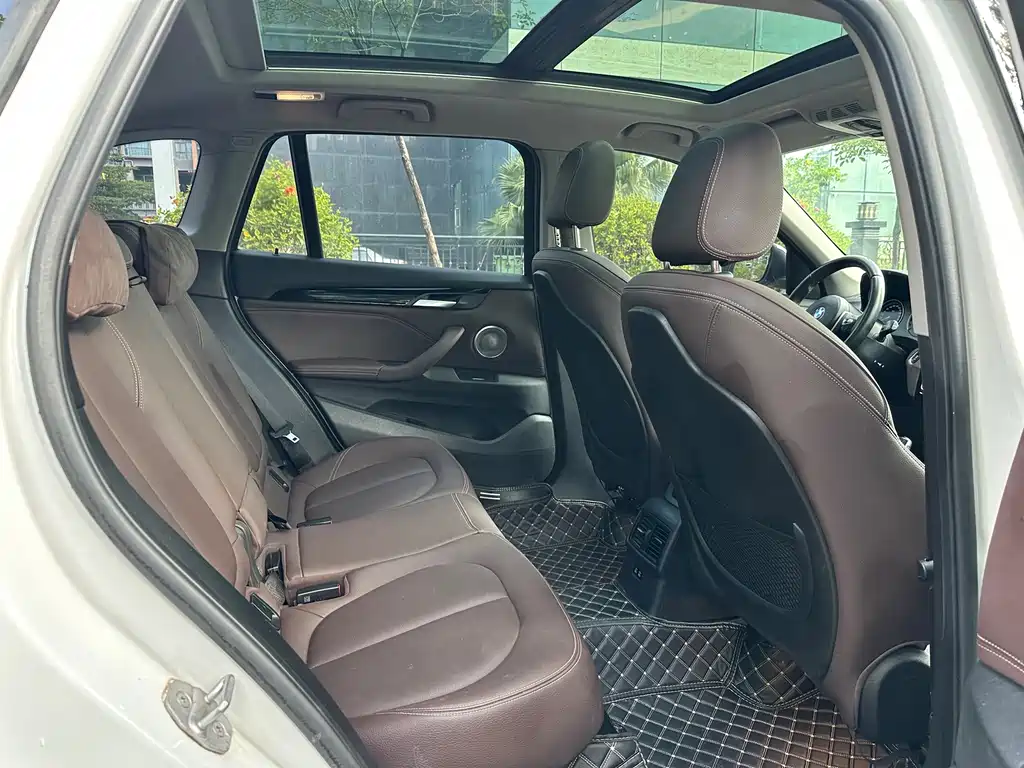 BMW X1 — миниатюра 6