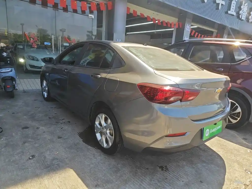 Chevrolet Cavalier — миниатюра 5
