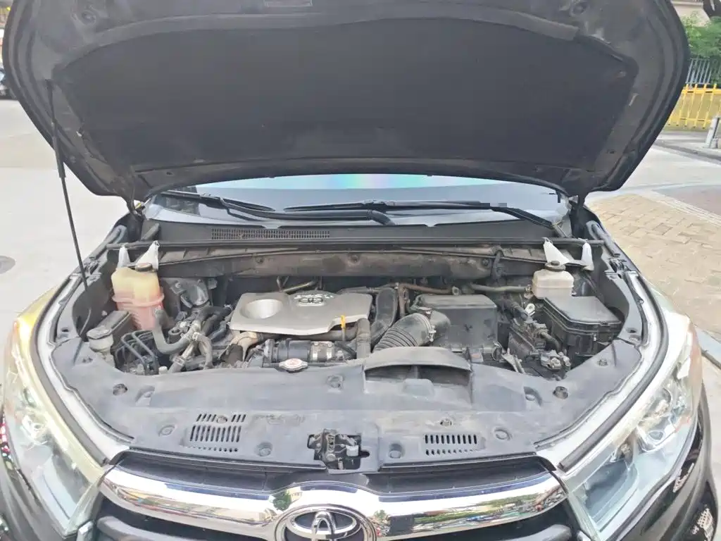 Toyota Highlander — миниатюра 21
