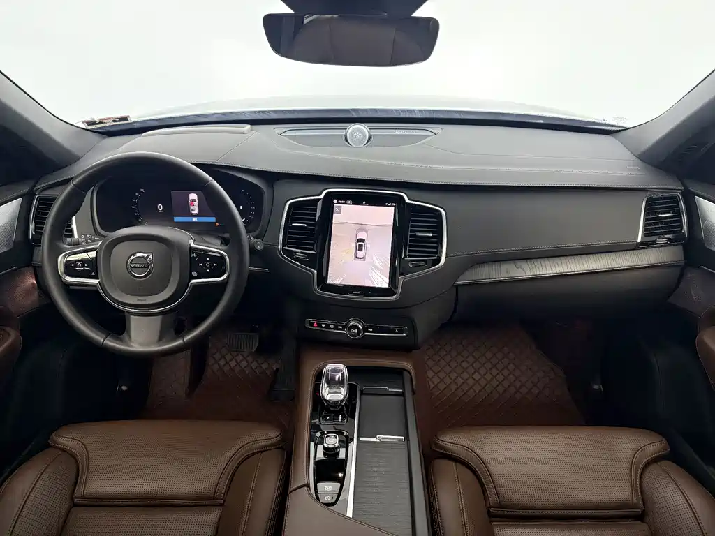 Volvo XC90 — миниатюра 5