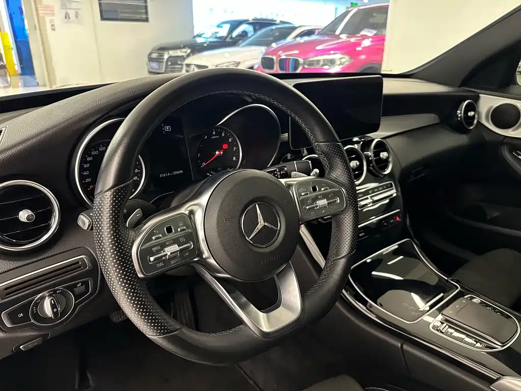 Mercedes-Benz C-Class — миниатюра 10