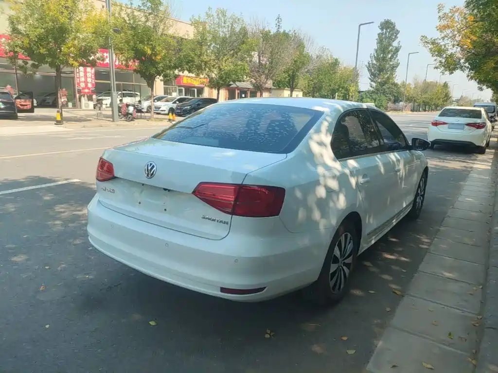 Volkswagen Sagitar — миниатюра 7