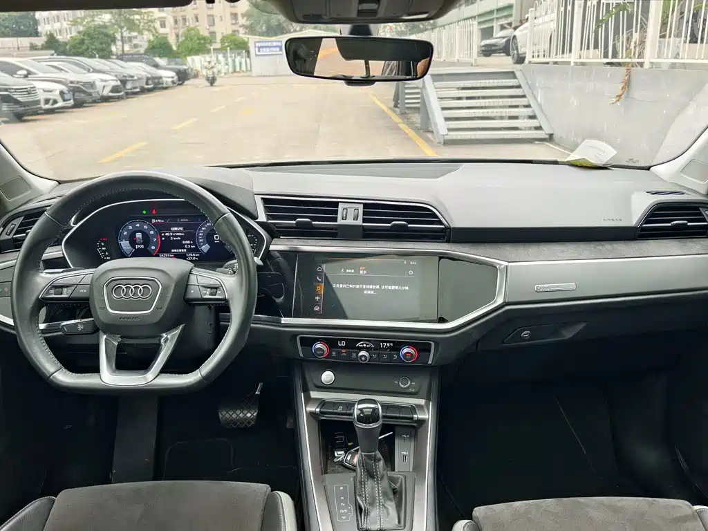 Audi Q3 — миниатюра 16